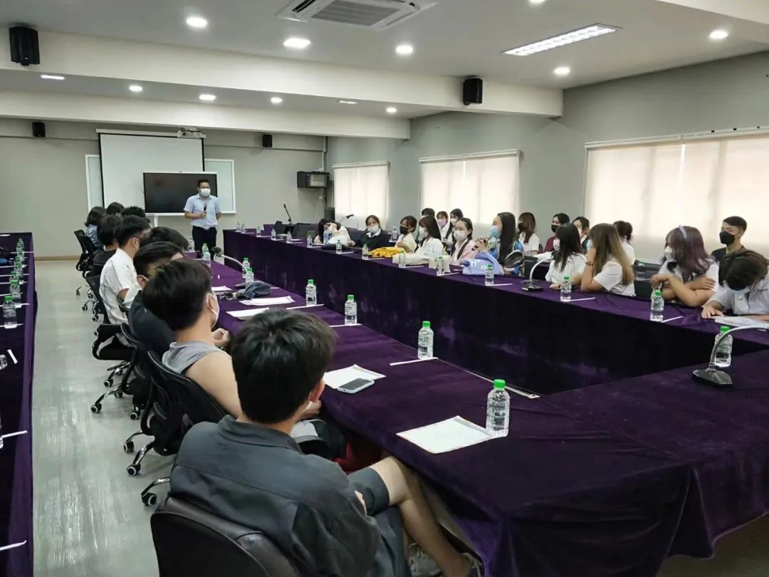 一起学习！格乐大学国际学院本科与中文学院联手打造的语言角平台正式上线