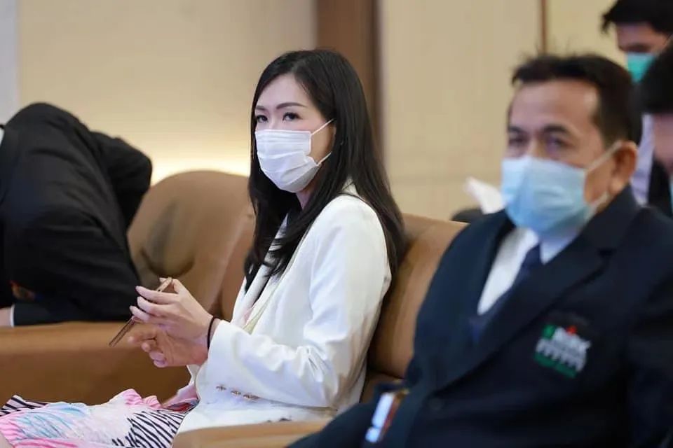 泰国高等教育科研与创新部部长顾问率国际交流处一行到访格乐大学