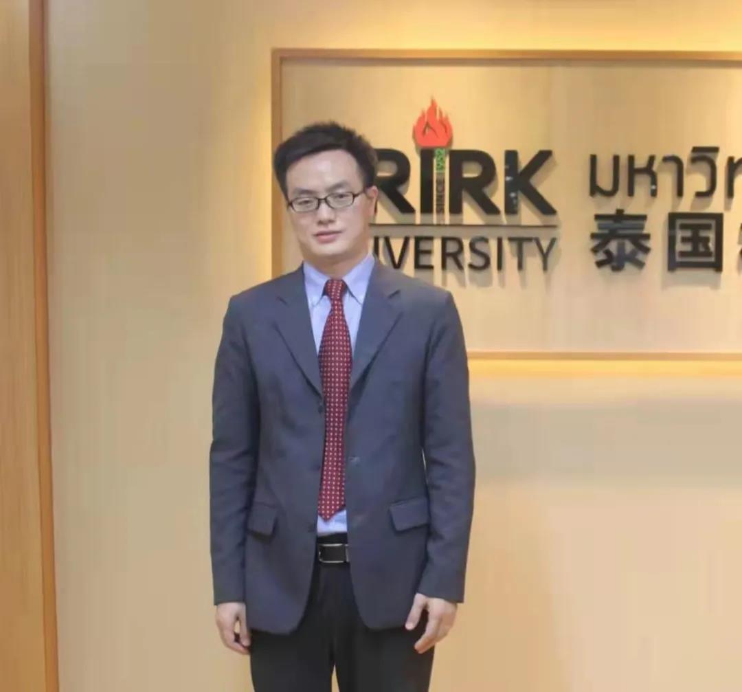 云端齐聚！格乐大学商务汉语专业召开第七届本科生开学典礼