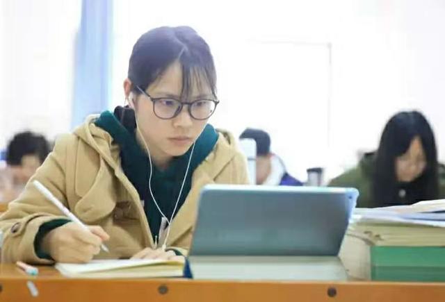 2022年考研国家线公布（大量专业分数上涨）