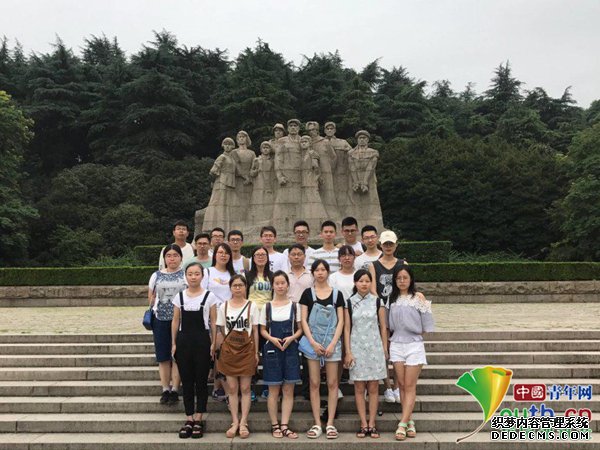 湖南一高校现考研学霸班：43人考上33人，有人暴